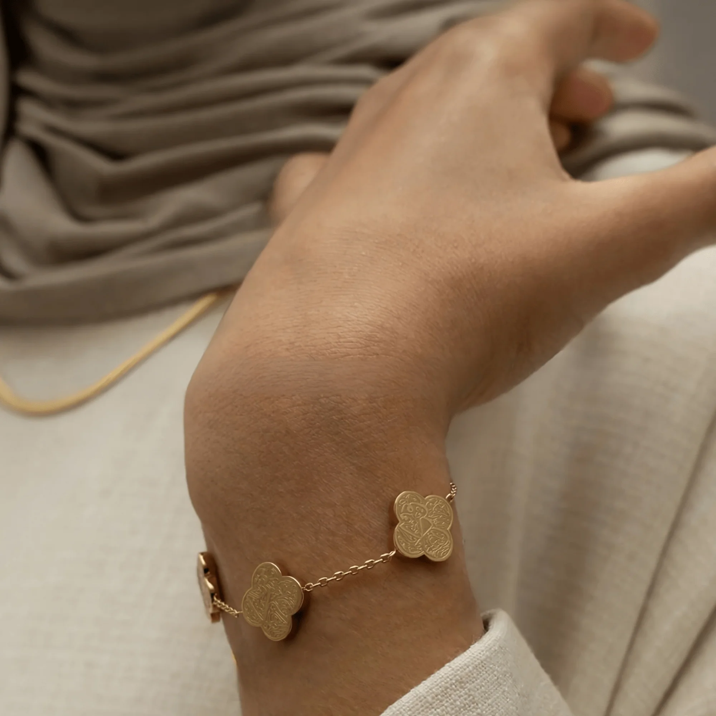 ✨ Bracelet Islamique Trio Trèfles – Gratitude • Patience • Confiance Maison Al Jawahir